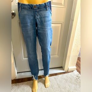 Women’s maternity jeggings